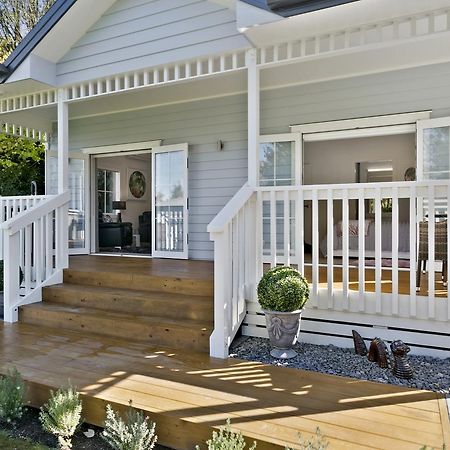 The Retreat Luxury Garden Villa Lac Lac Taupo Extérieur photo