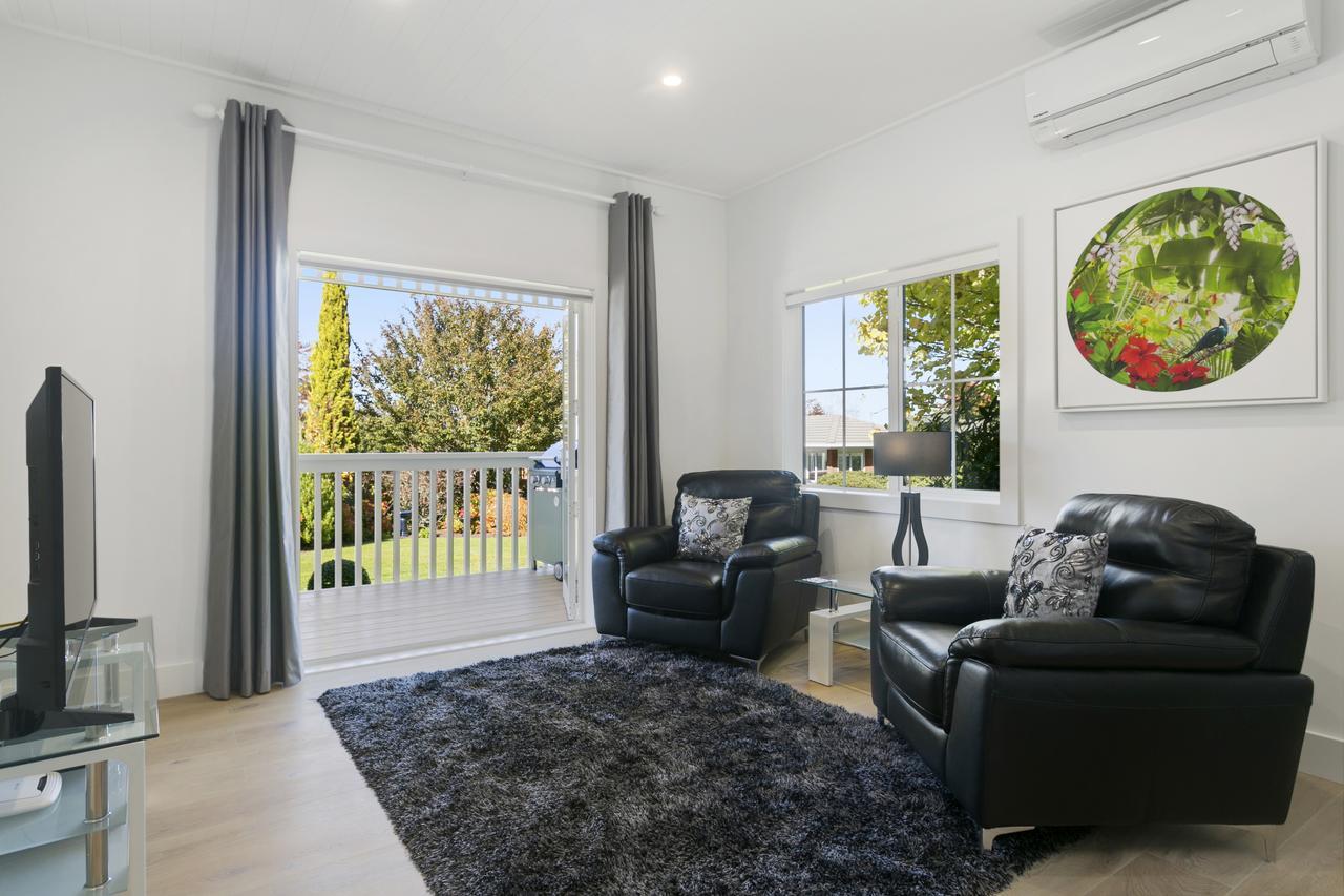 The Retreat Luxury Garden Villa Lac Lac Taupo Extérieur photo